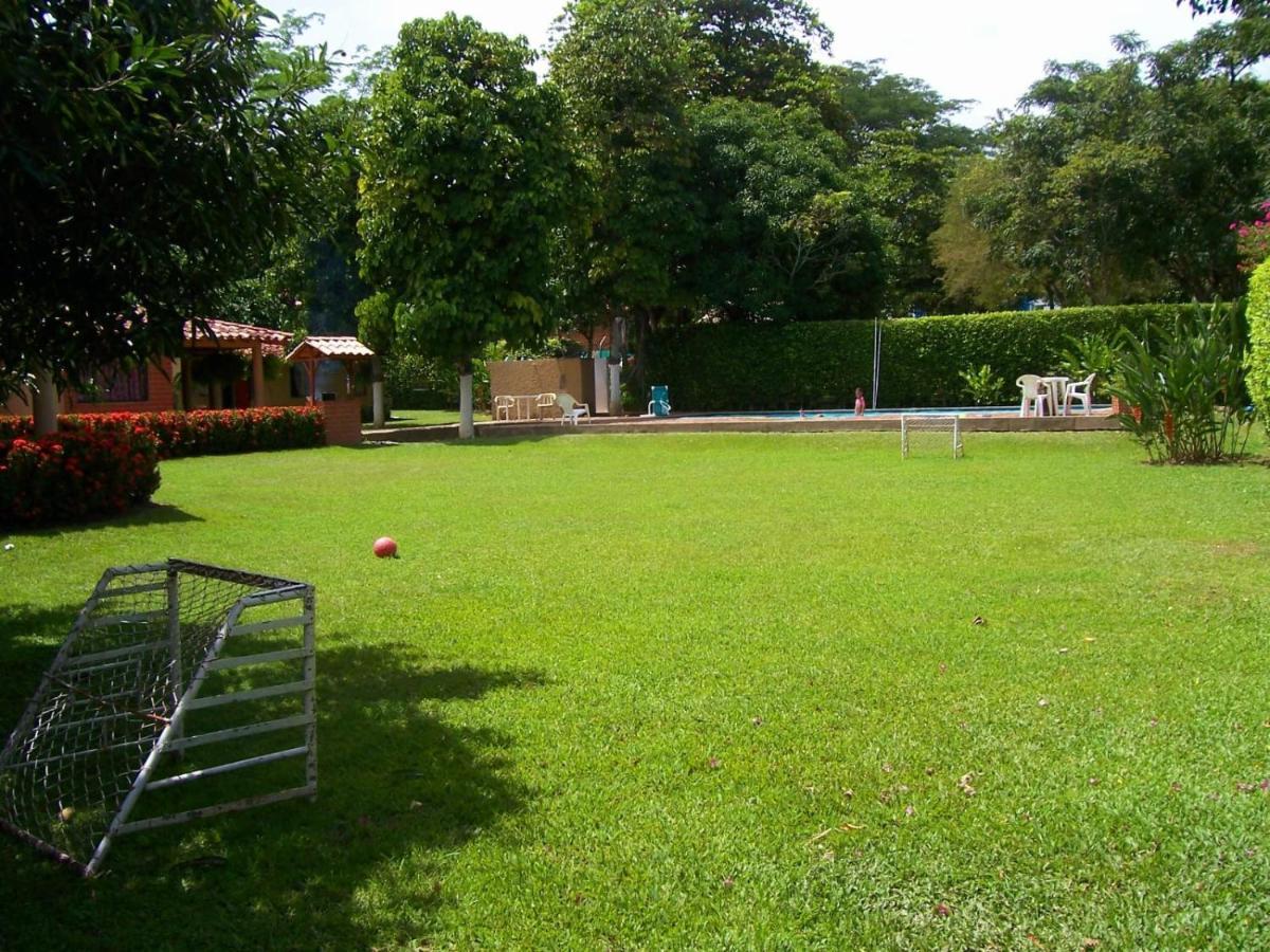 Finca Hacienda El Castillo Santa Fe De Antioquia Exteriör bild