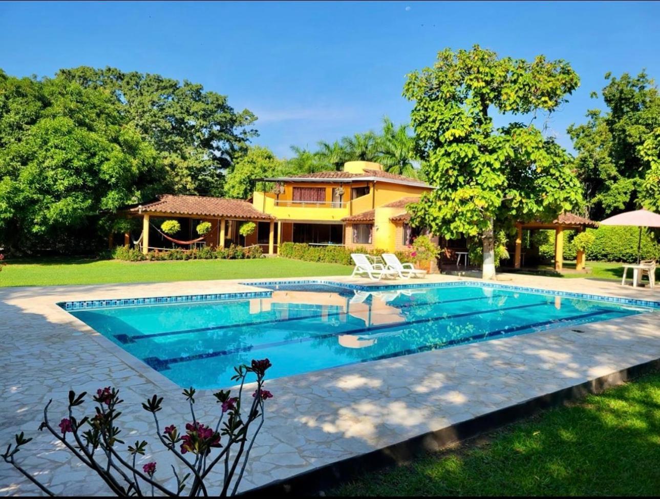 Finca Hacienda El Castillo Santa Fe De Antioquia Exteriör bild